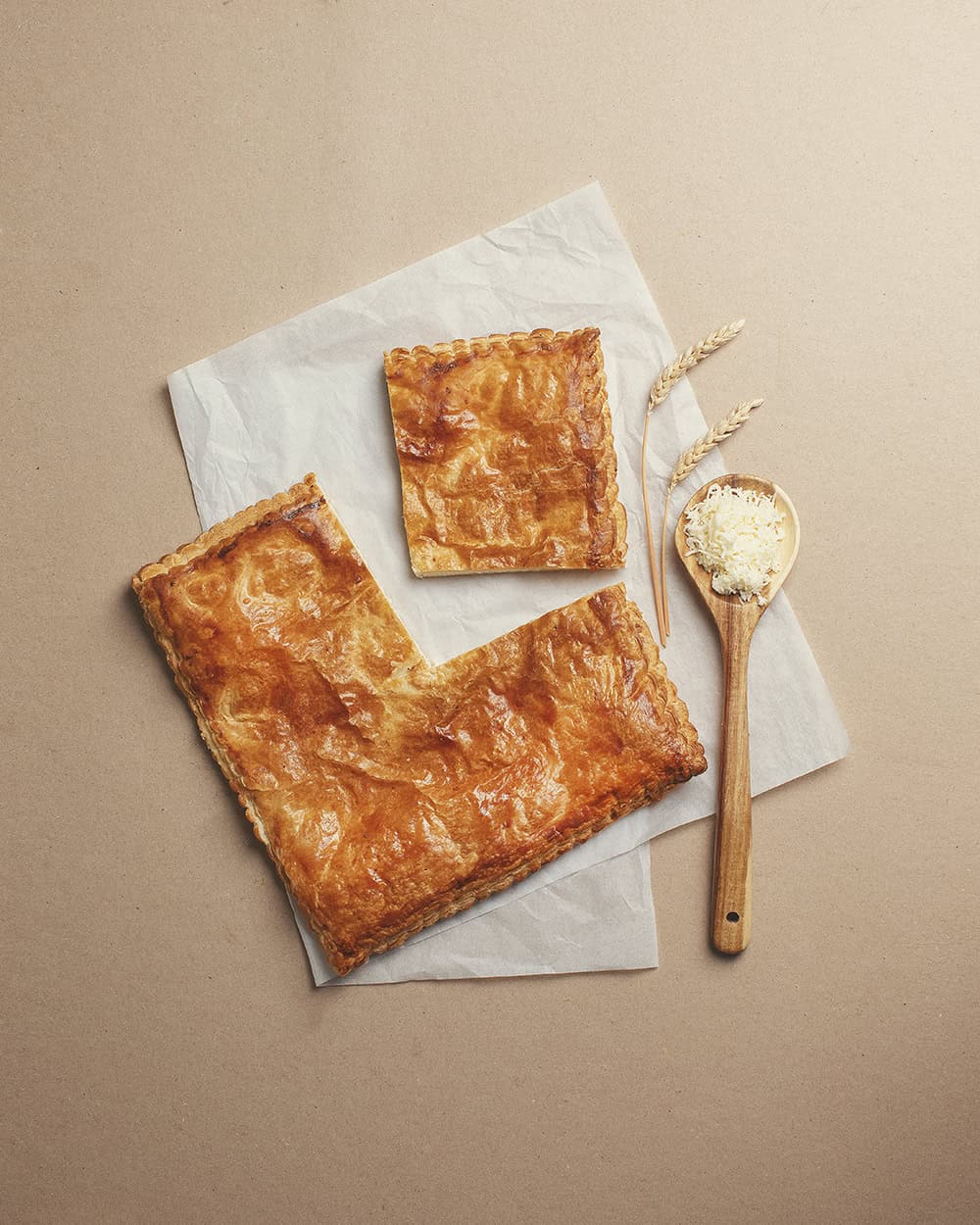 ხაჭაპური ნახევრად ფენოვანი 1200გ